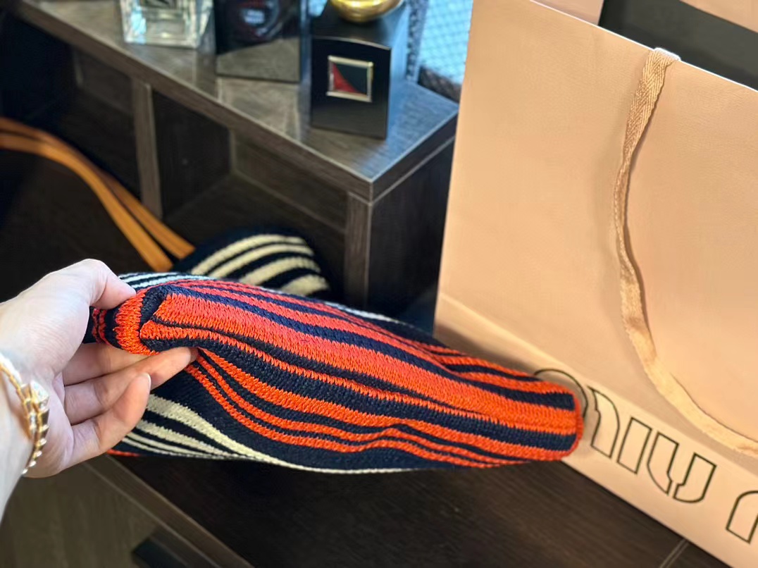 ·M1UM1U ビーチ ウーブン バッグ【50％割引+送料無料】