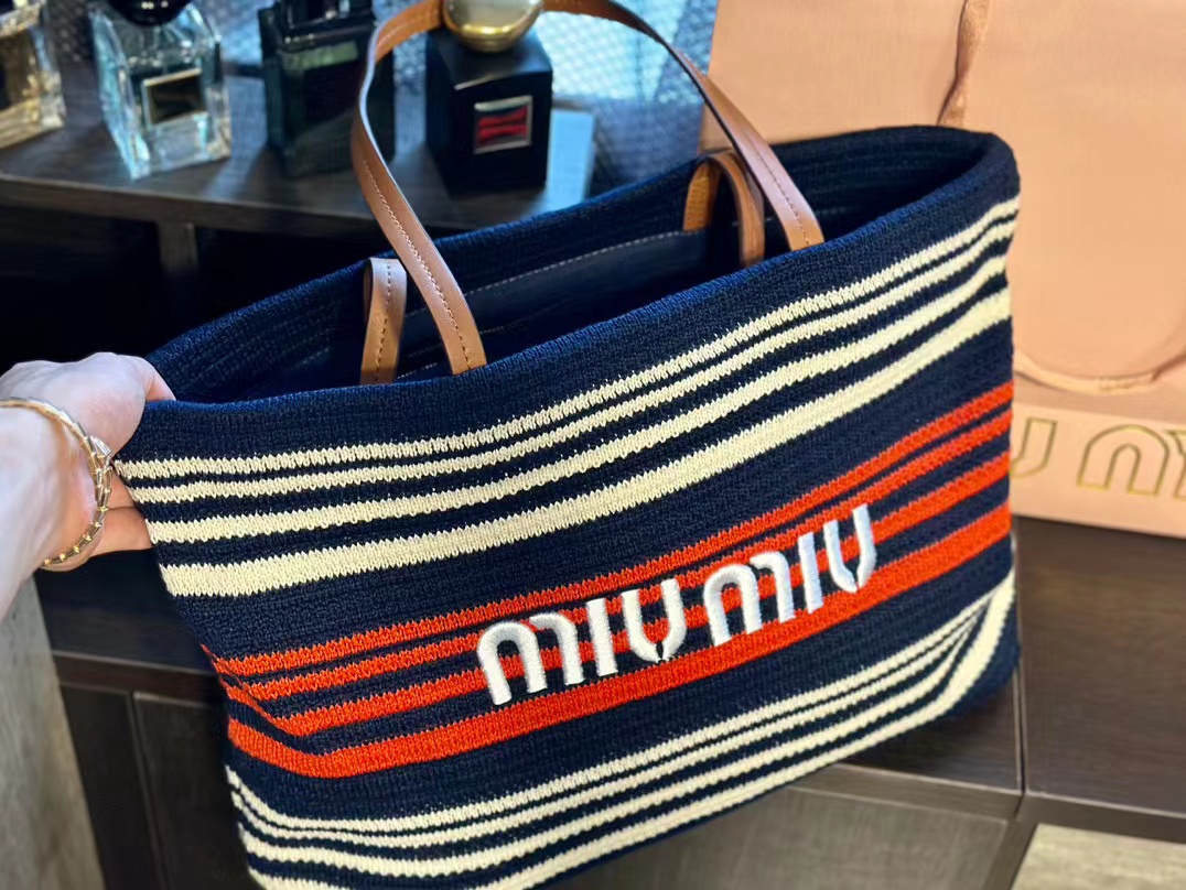 M1UM1U ビーチ刺繍レターショッピングバッグ【50％割引+送料無料】