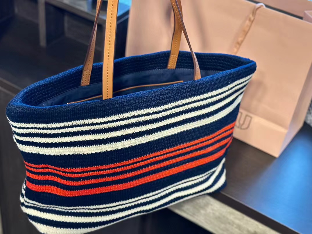 M1UM1U ビーチ刺繍レターショッピングバッグ【50％割引+送料無料】