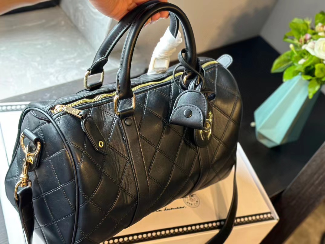 CHANE1 vintage ハンドバッグ【50％割引+送料無料】