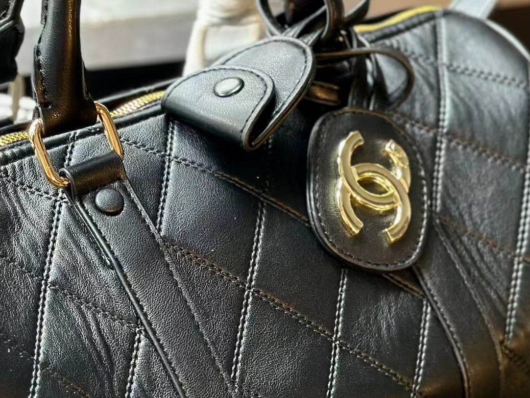 CHANE1 vintage ハンドバッグ【50％割引+送料無料】