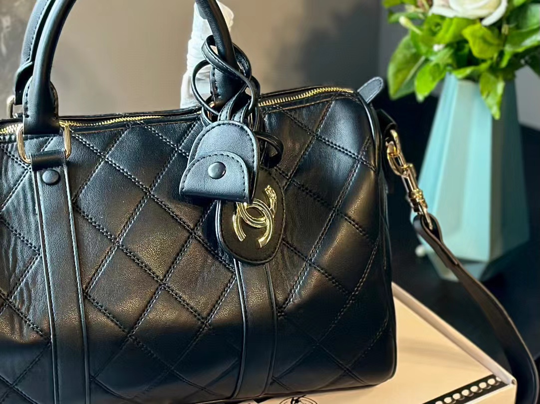 CHANE1 vintage ハンドバッグ【50％割引+送料無料】