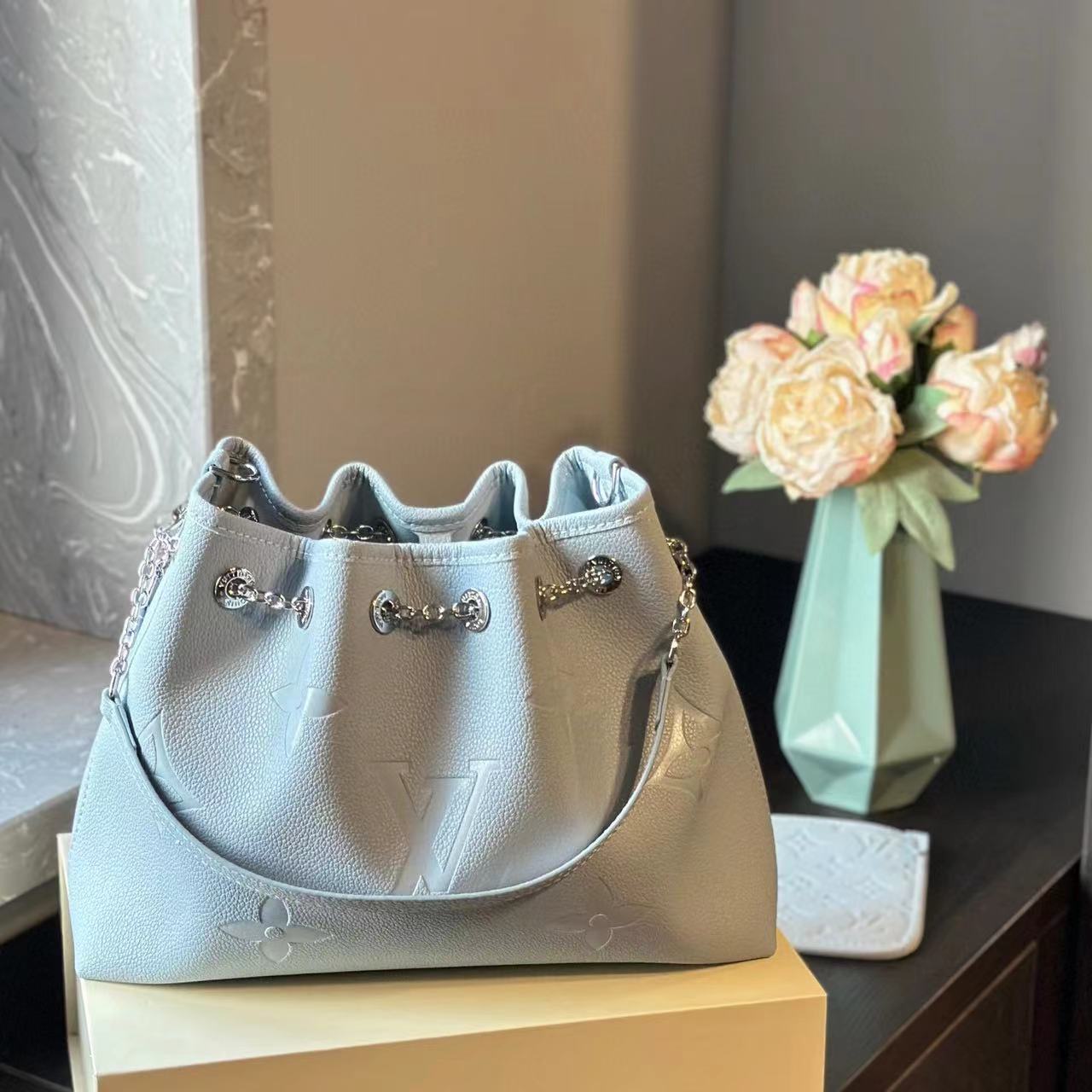 LV Bundle クラウドバケットバッグ【 50％割引+送料無料】