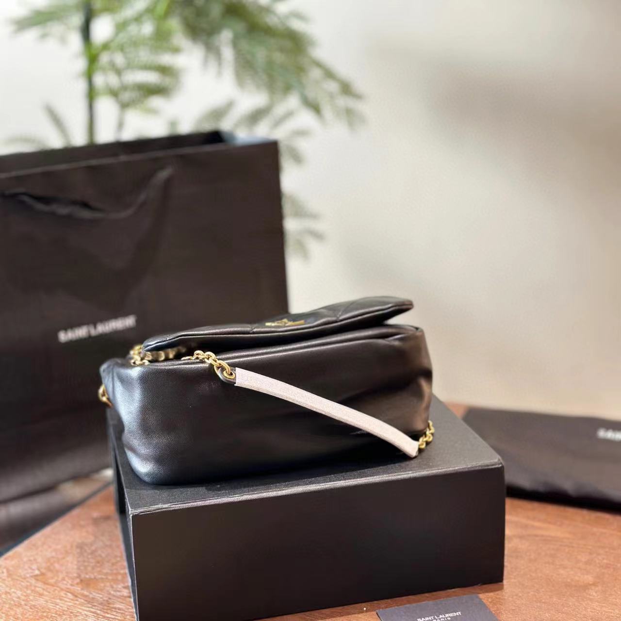 YSL 高品質チェーン脇下バッグ【50％割引+送料無料】