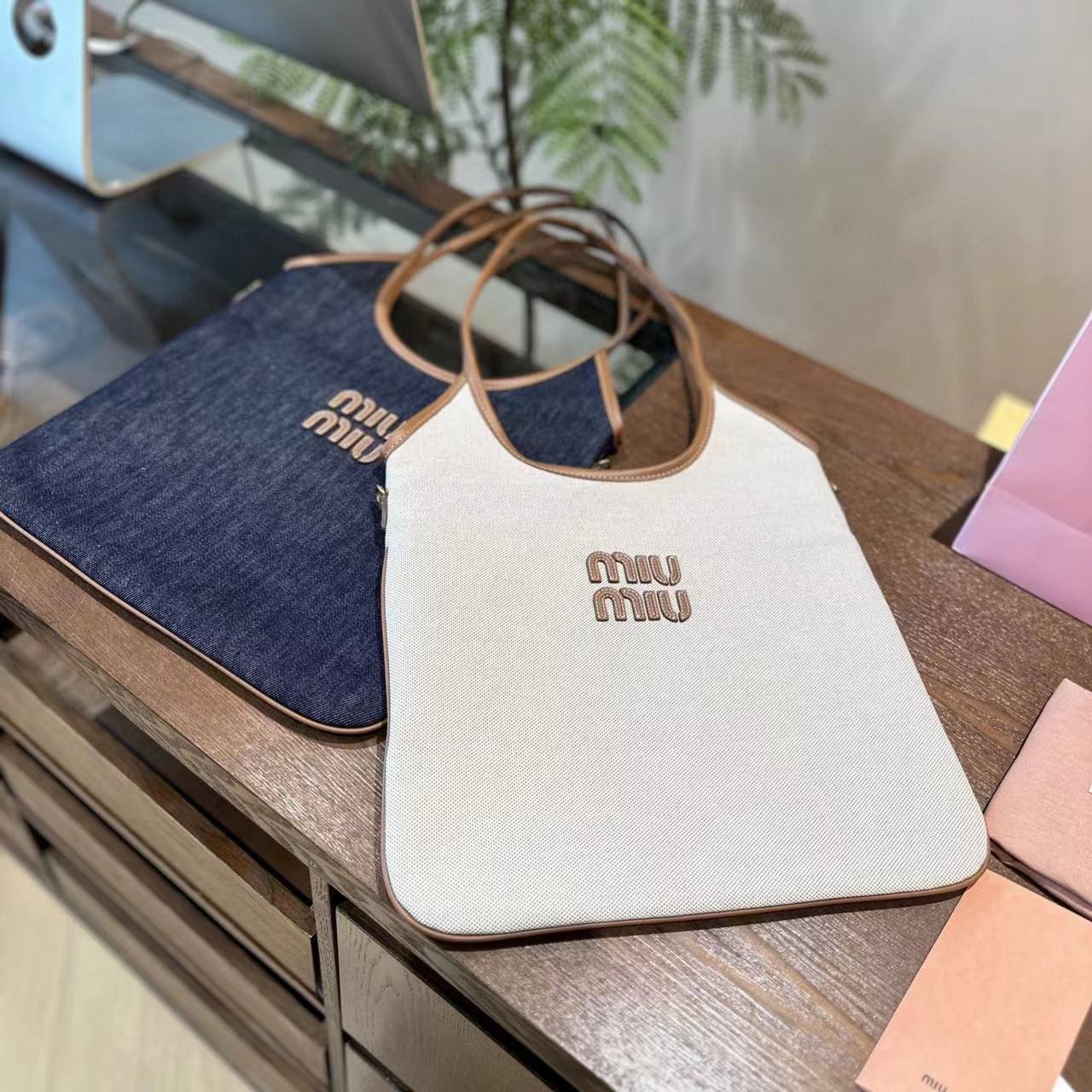 M1UM1U キャンバスシンプルショッピングバッグ【50%割引+送料無料】