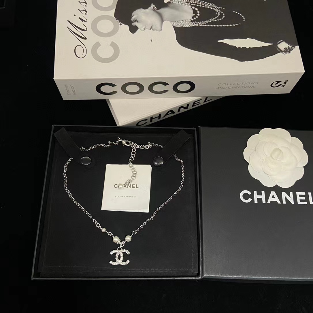 CHANE1 ダブルCパールネックレス【50％割引+送料無料】