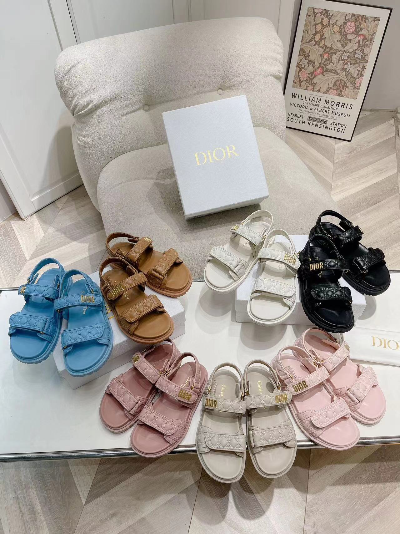 DI0R 高品質ベルクロサンダル【50％割引+送料無料】