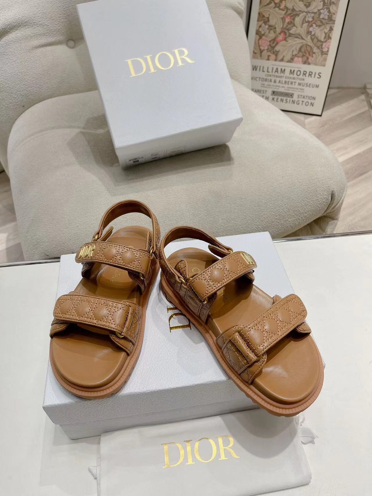 DI0R 高品質ベルクロサンダル【50％割引+送料無料】