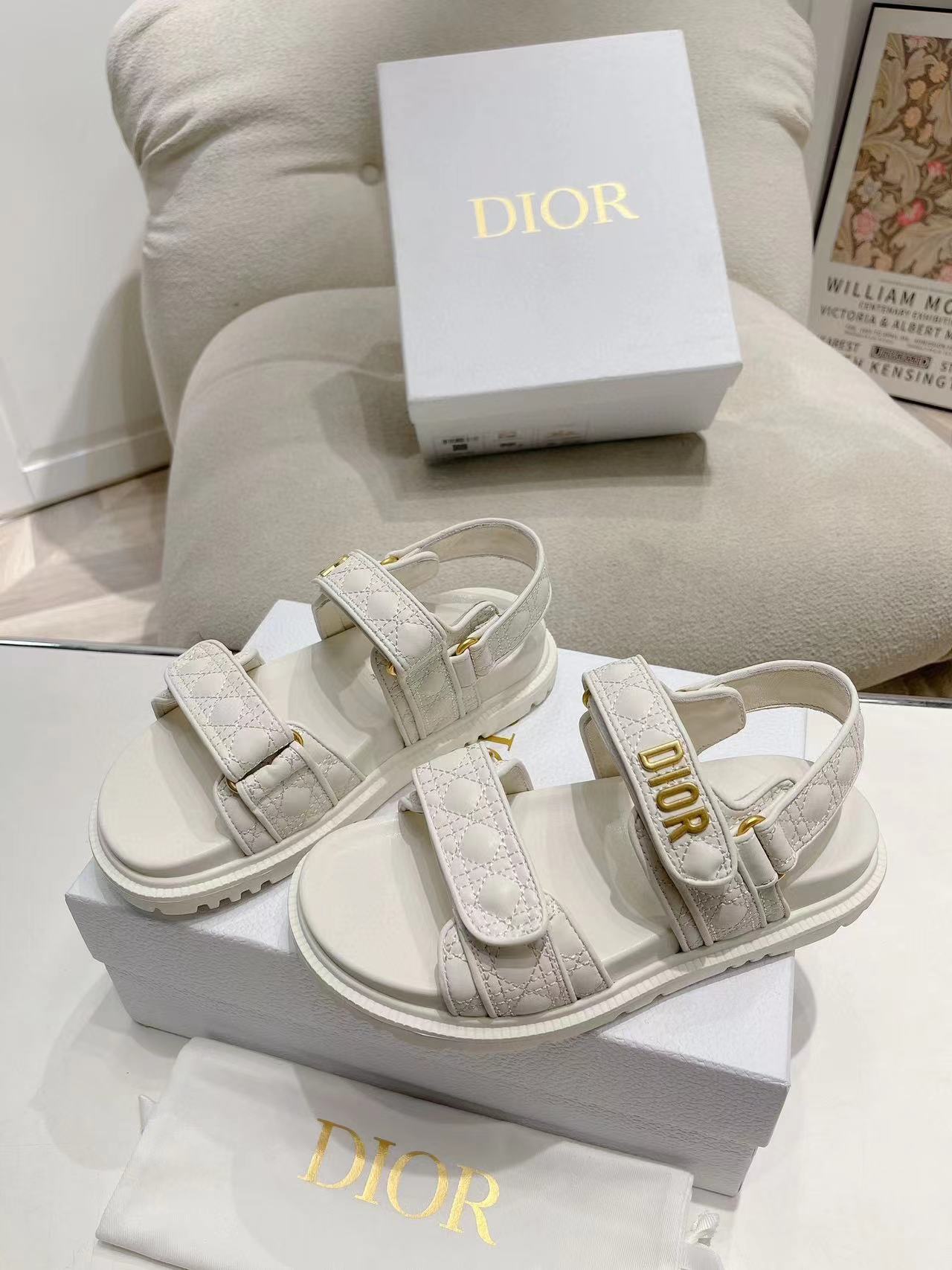 DI0R 高品質ベルクロサンダル【50％割引+送料無料】
