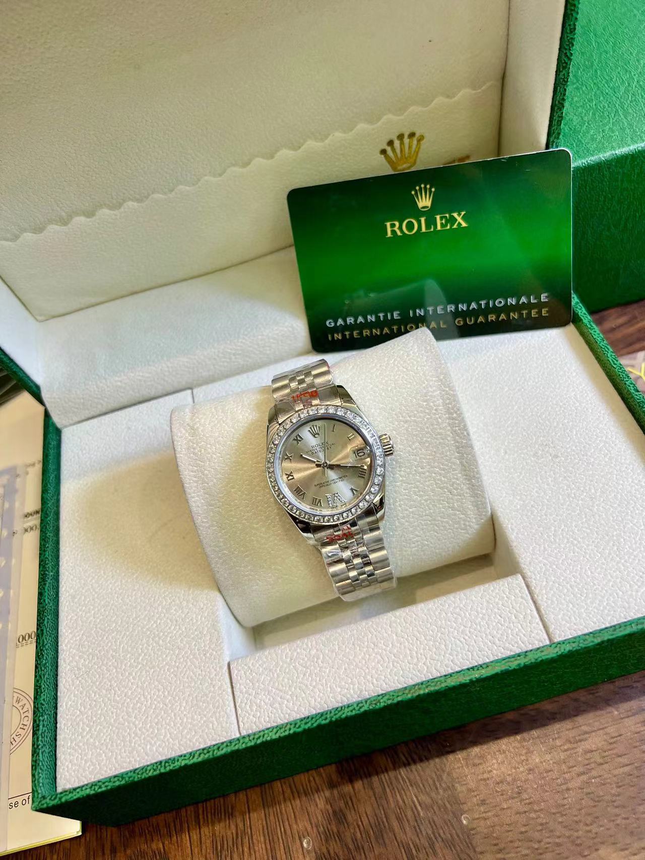 RO1EX スチールバンドのレディース腕時計【50%割引+送料無料】