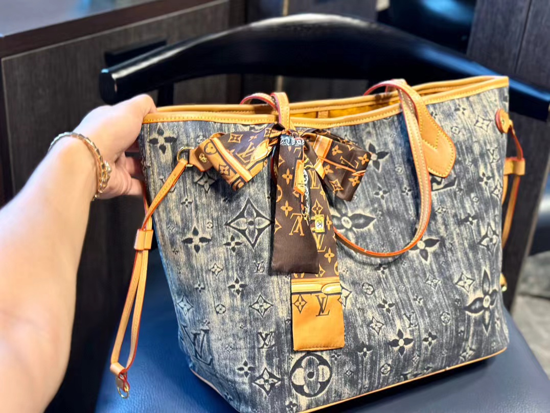 LV デニム 四つ葉のクローバー ハンドバッグ【50％割引+送料無料】