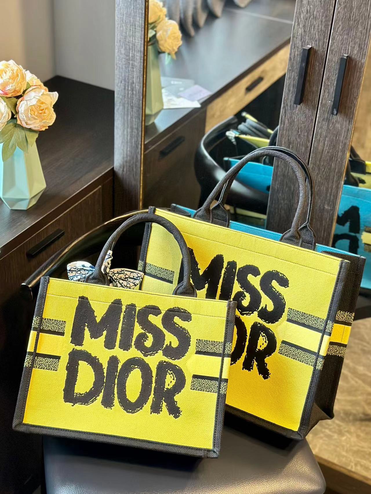 DI0R MISS ショッピングバッグ【50％割引+送料無料】