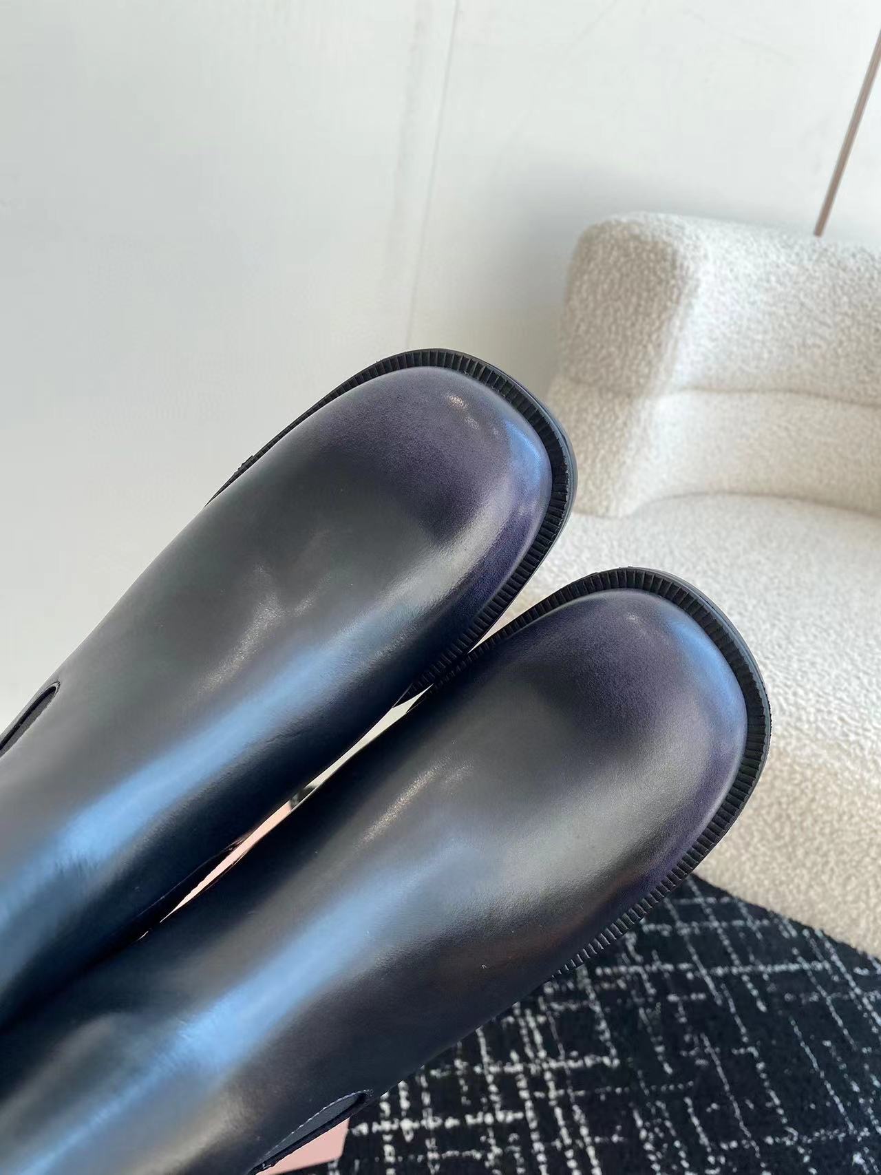 M1UM1U 高品質シンプルショートブーツ【50％割引+送料無料】