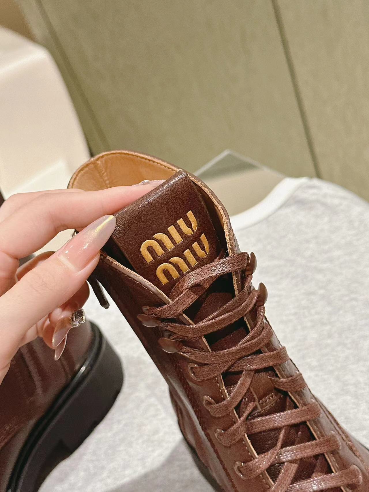 M1UM1U 高品質レースアップブーツ【50％割引+送料無料】