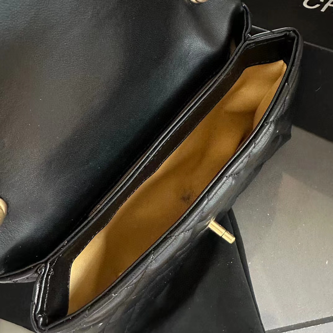 CHANE1 エナメル ダブル C ロゴ チェーン ショルダー クロスボディバッグ【50％割引+送料無料】
