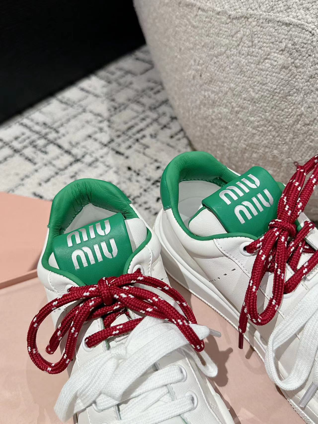 M1UM1U 高品質レースアップカラーブロックカジュアルシューズ【50％割引+送料無料】