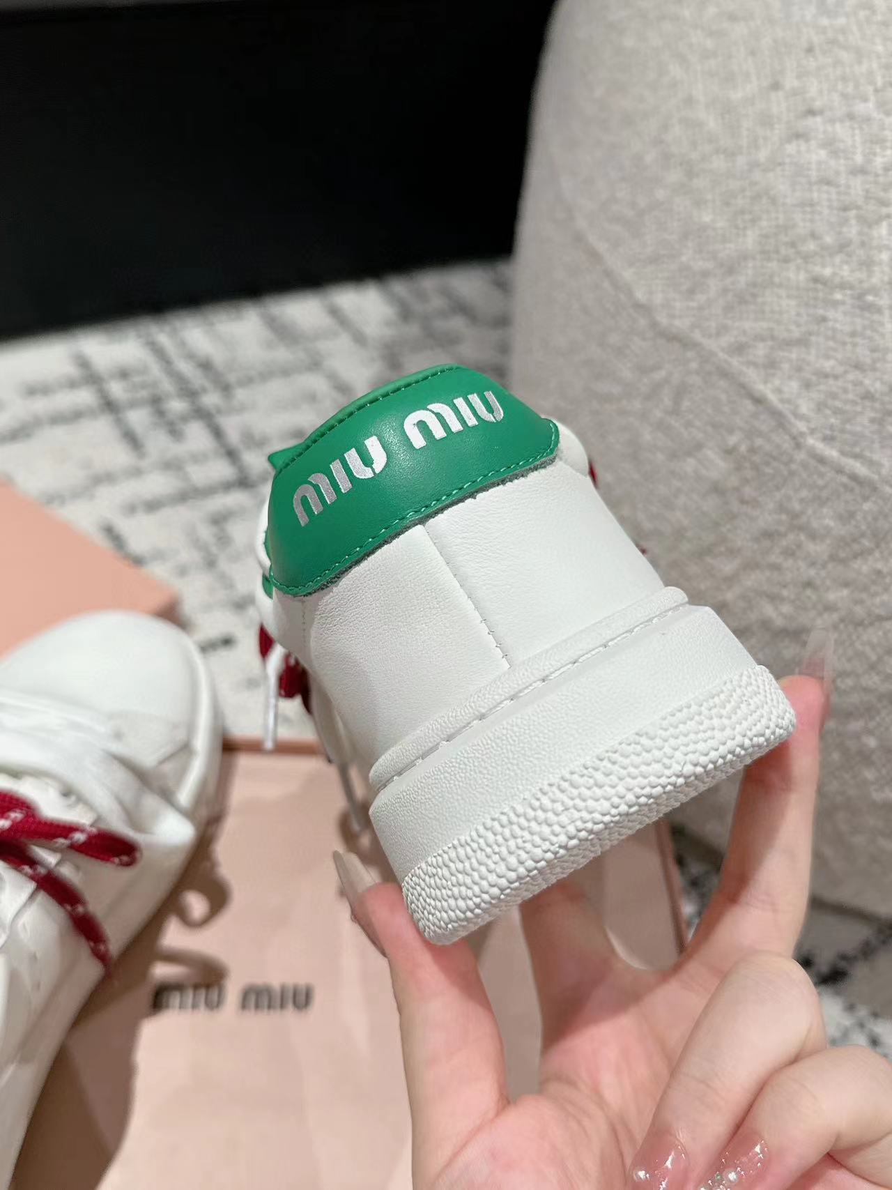 M1UM1U 高品質レースアップカラーブロックカジュアルシューズ【50％割引+送料無料】