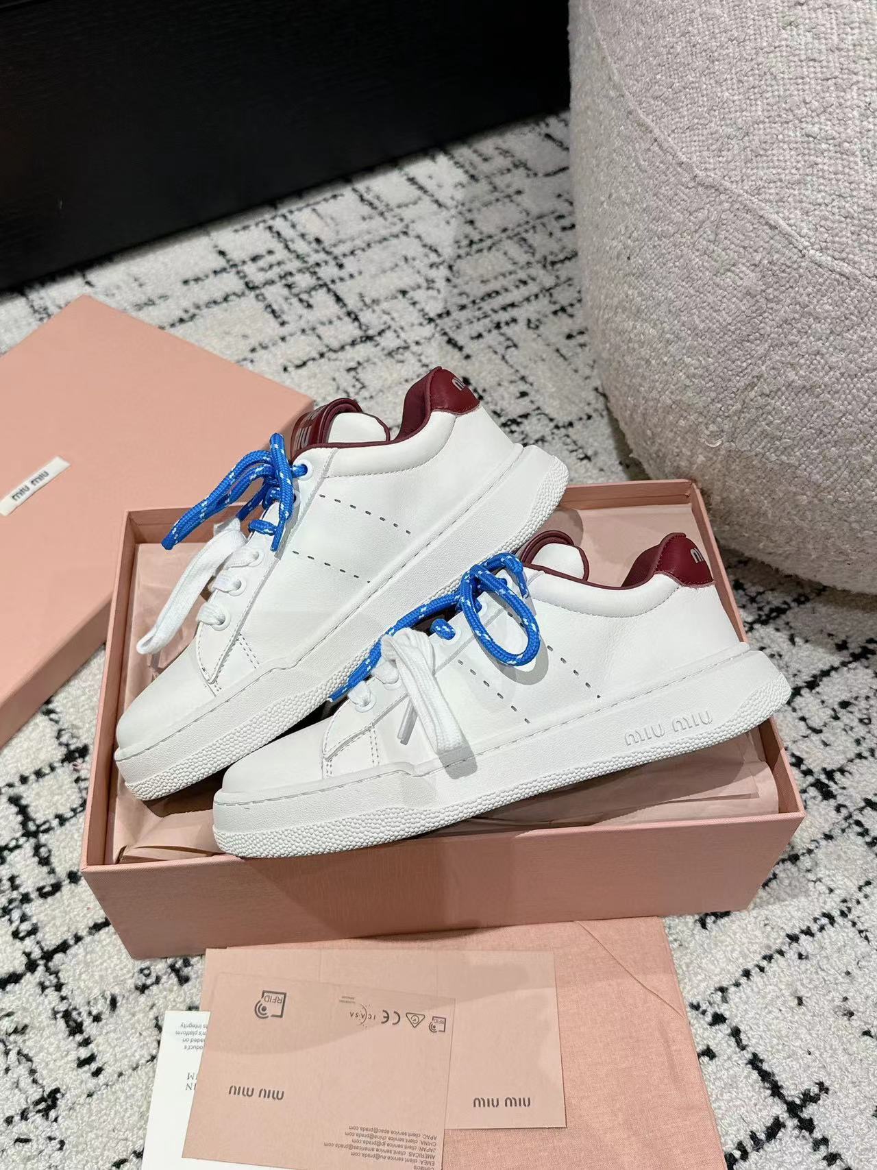 M1UM1U 高品質レースアップカラーブロックカジュアルシューズ【50％割引+送料無料】