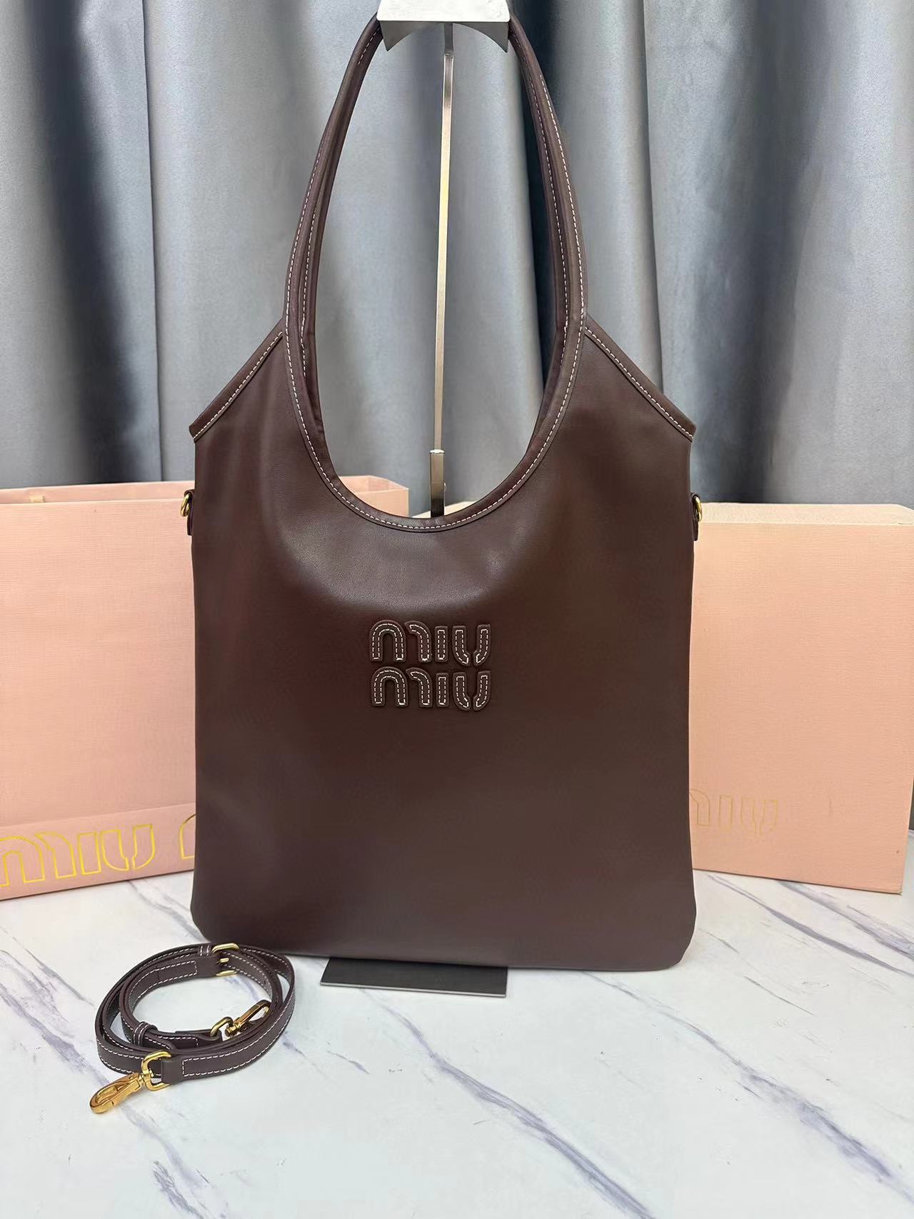 M1UM1U シンプル牛革ショッピングバッグ【50％割引+送料無料】