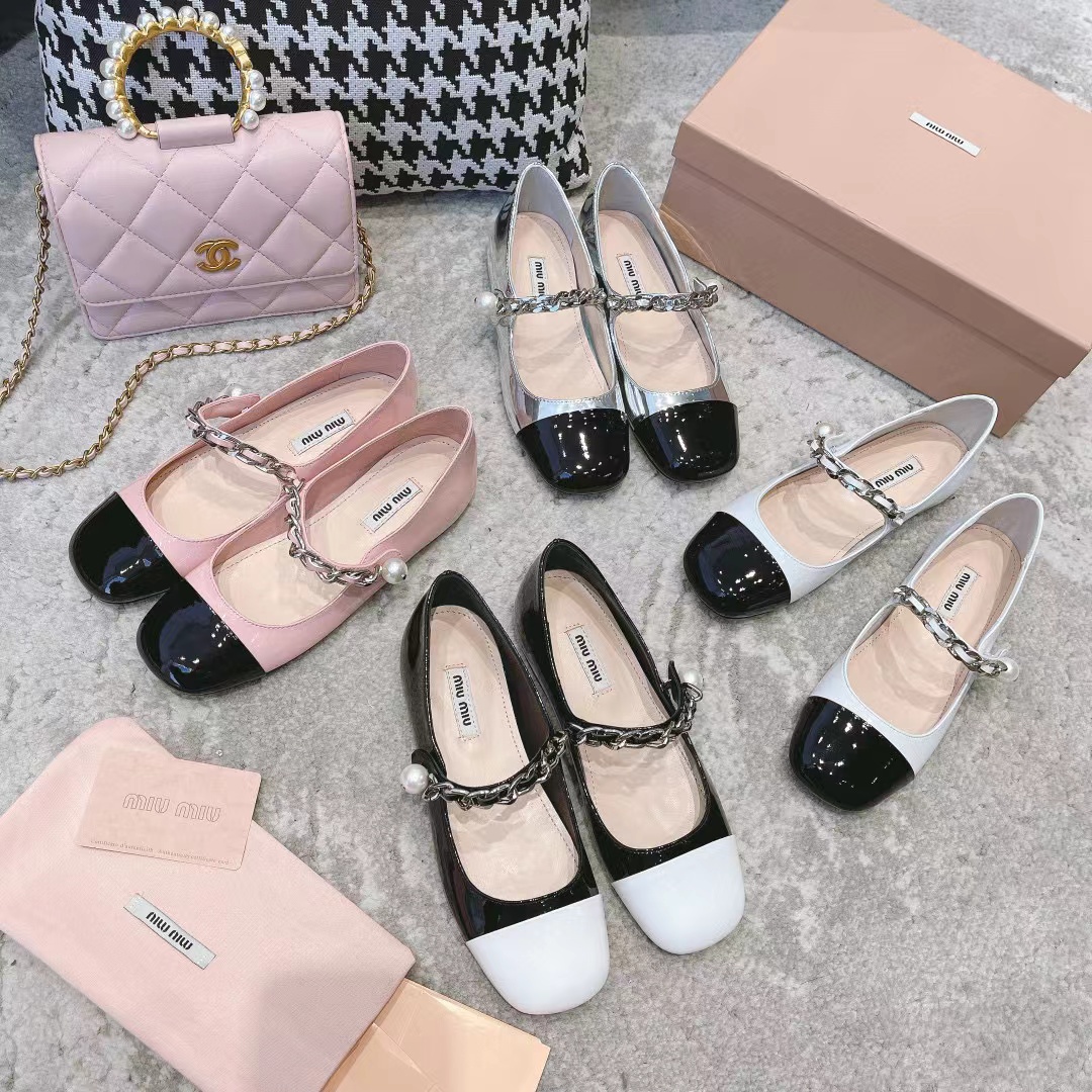 M1UM1U 高品質フラットシューズ【50％割引+送料無料】