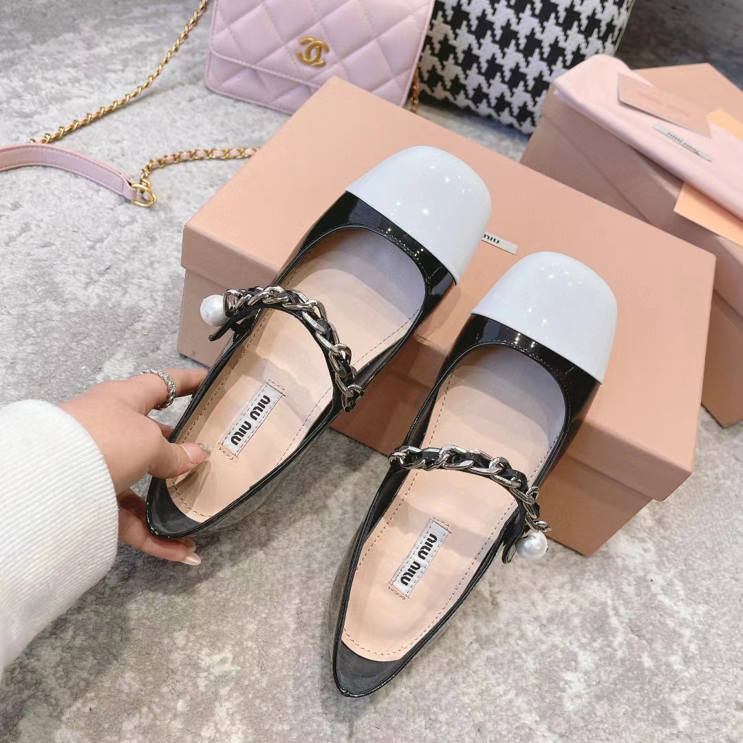 M1UM1U 高品質フラットシューズ【50%割引+送料無料】