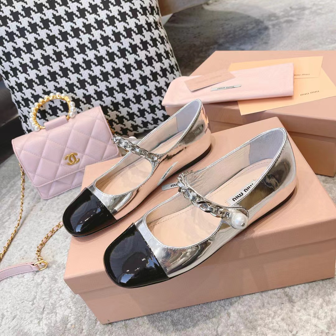 M1UM1U 高品質フラットシューズ【50%割引+送料無料】