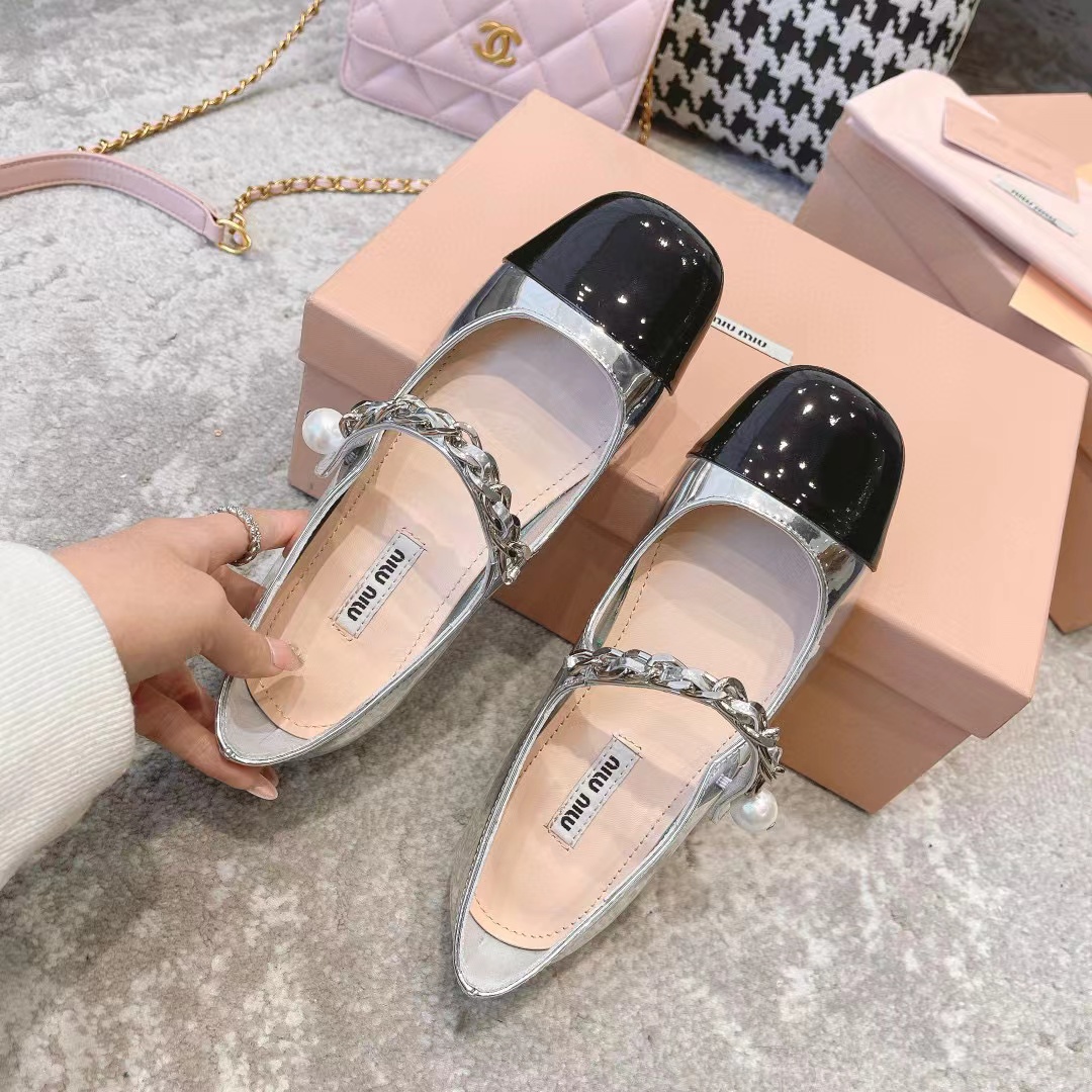 M1UM1U 高品質フラットシューズ【50%割引+送料無料】