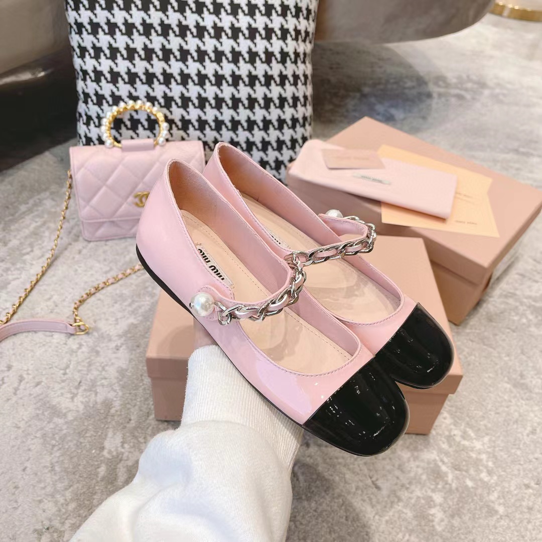 M1UM1U 高品質フラットシューズ【50%割引+送料無料】