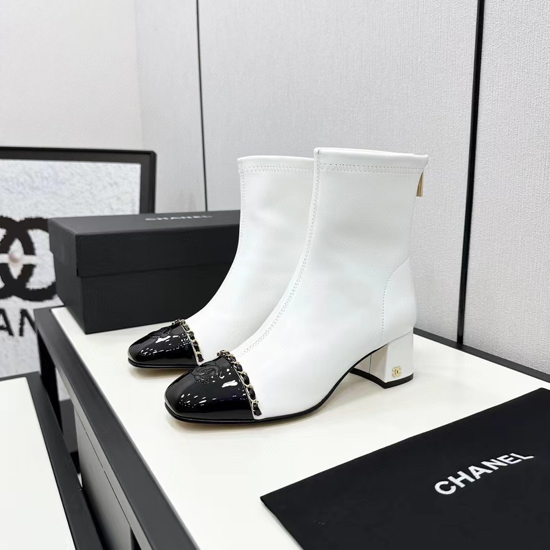 CHANE1 高品質 スクエアトゥ 太ヒール チェーンショートブーツ【50％割引+送料無料】