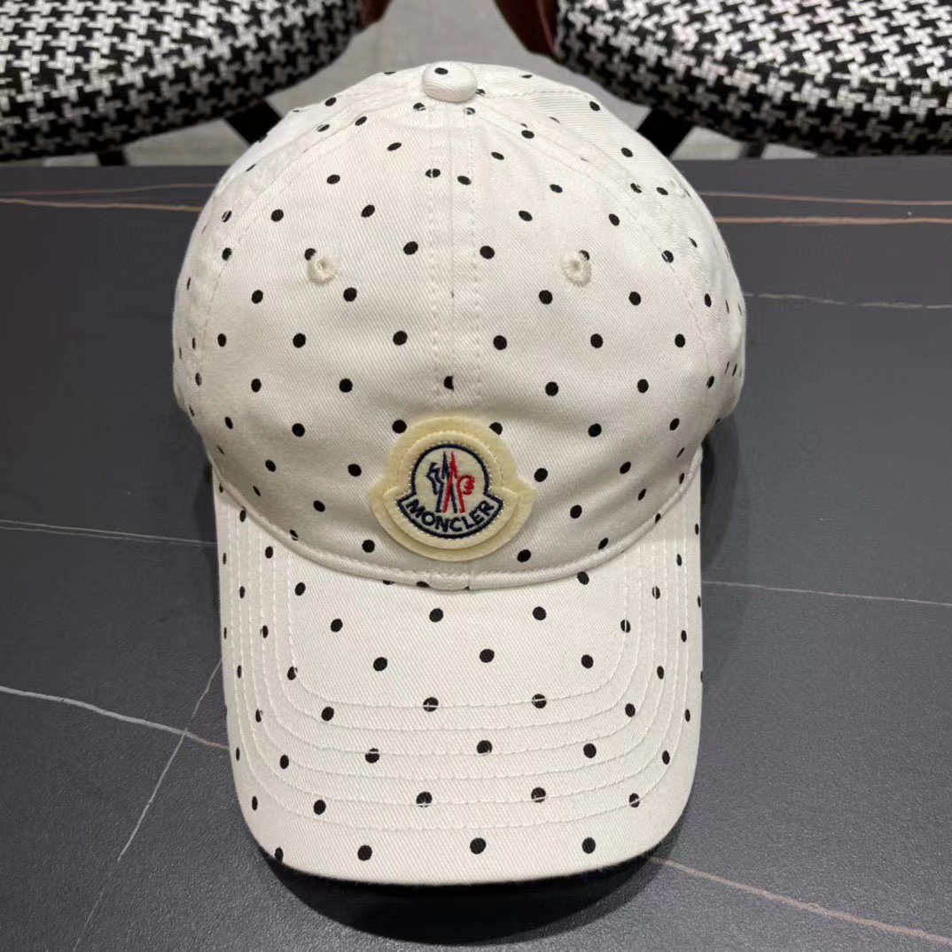 MONCLER 水玉模様のベースボールキャップ【50％割引+送料無料】