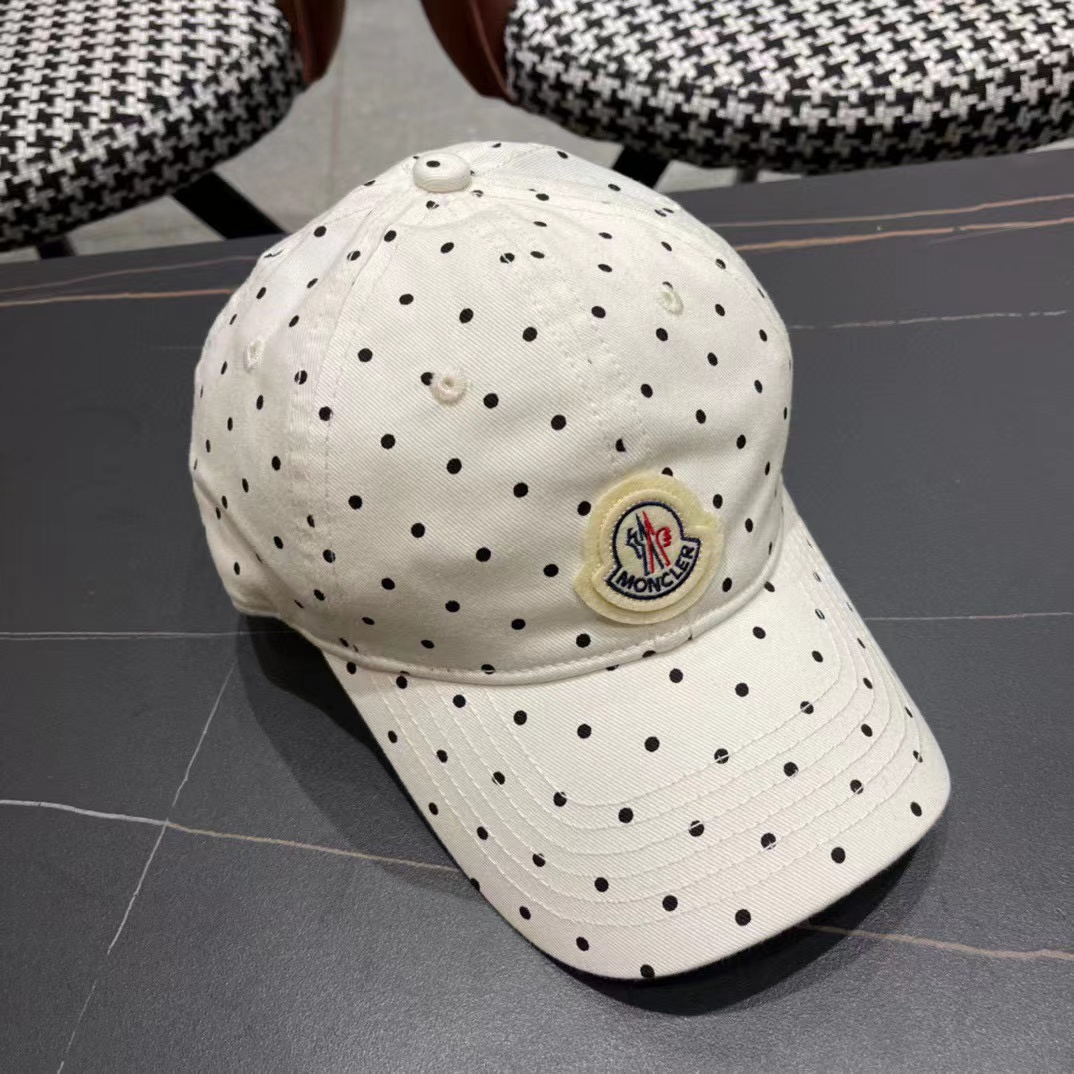 MONCLER 水玉模様のベースボールキャップ【50％割引+送料無料】