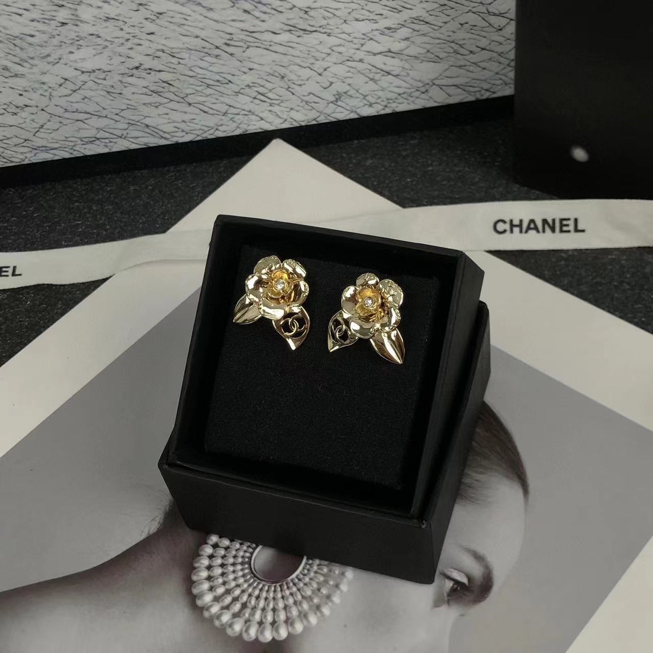 CHANE1 カメリア イヤリング【50％割引+送料無料】