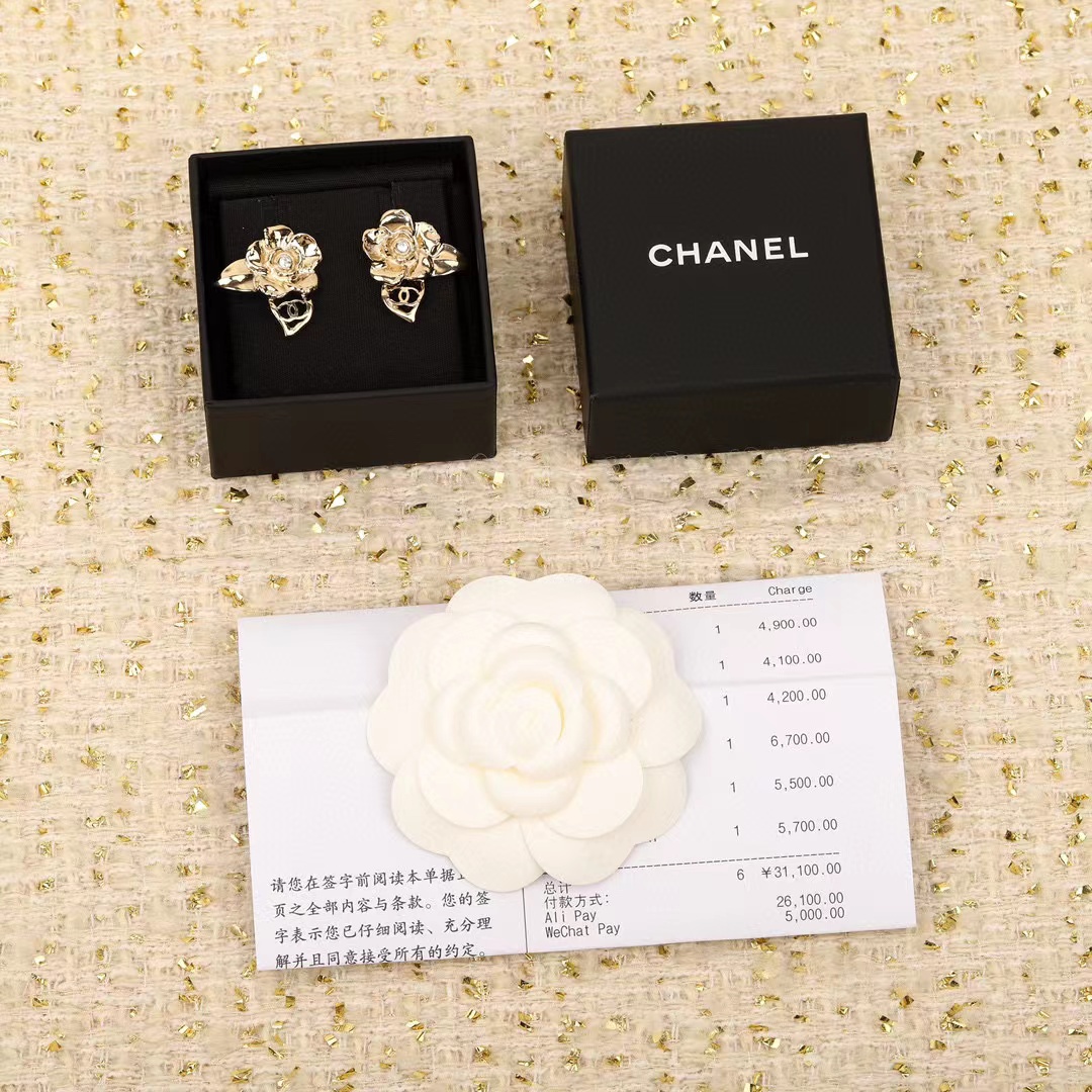 CHANE1 カメリア ダイヤモンド スタッド ピアス【50％割引+送料無料】