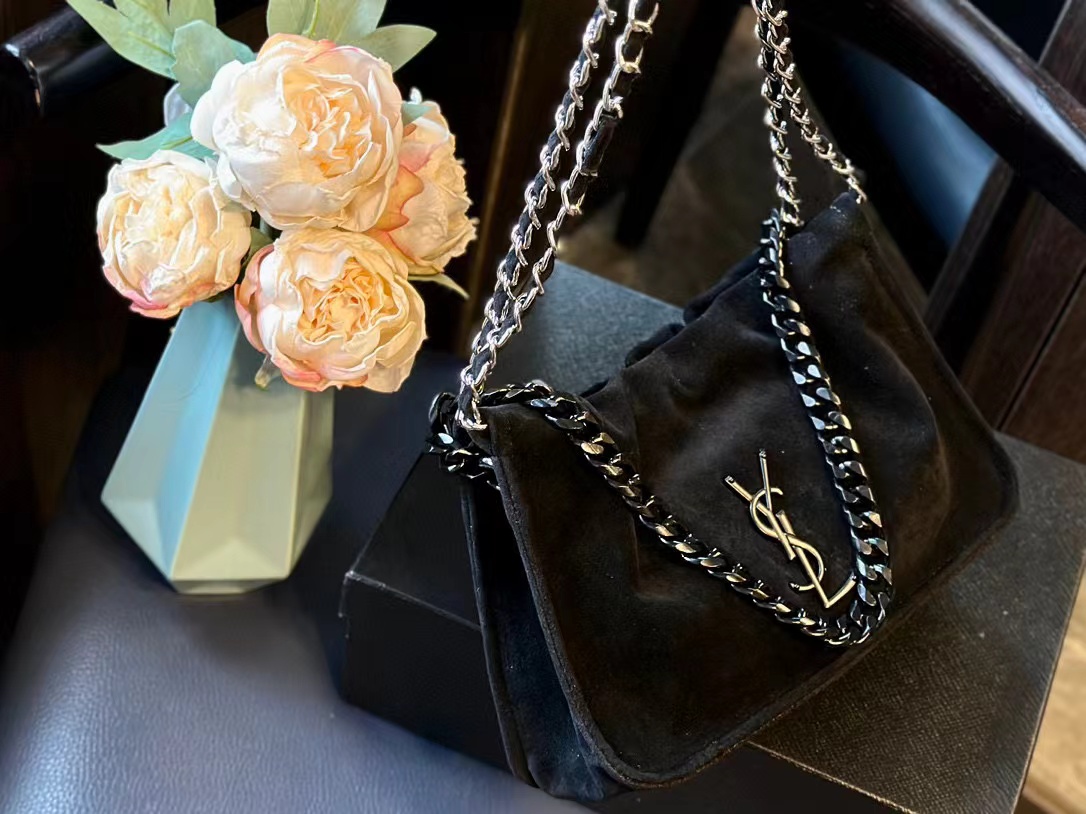 YSL チェーン ディアスキン チェーン 脇下バッグ【50％割引+送料無料】