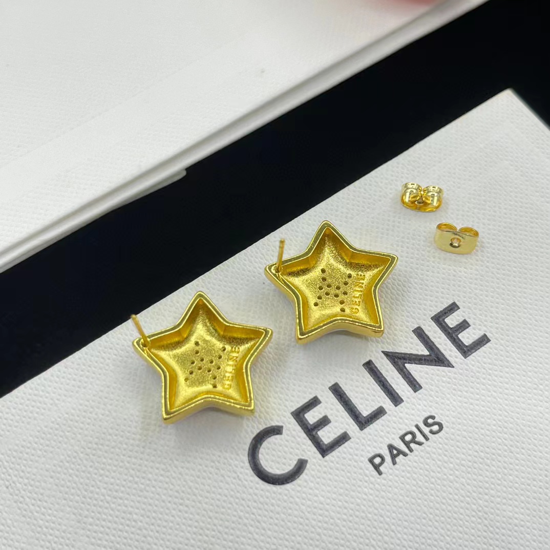 CEL1NE 五芒星レターイヤリング【50％割引+送料無料】
