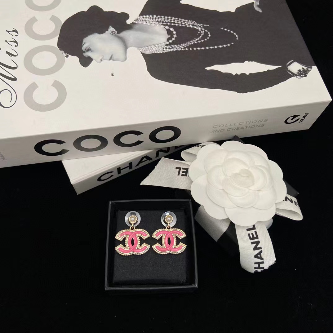 CHANE1 ピンク ダブル C スタッド ピアス【50％割引+送料無料】