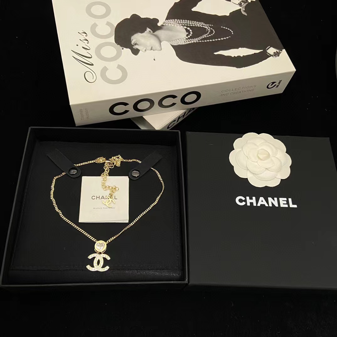CHANE1 ラウンドハート ダイヤモンド ネックレス【50％割引+送料無料】