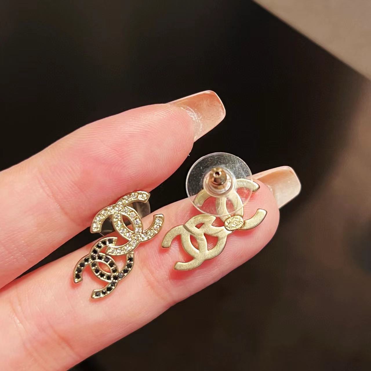 CHANE1 二重層ダブルC ピアス+ネックレス 2点セット【50％割引+送料無料】