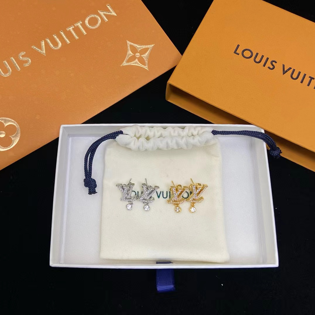 LV ダイヤモンド スタッド ピアス【50％割引+送料無料】