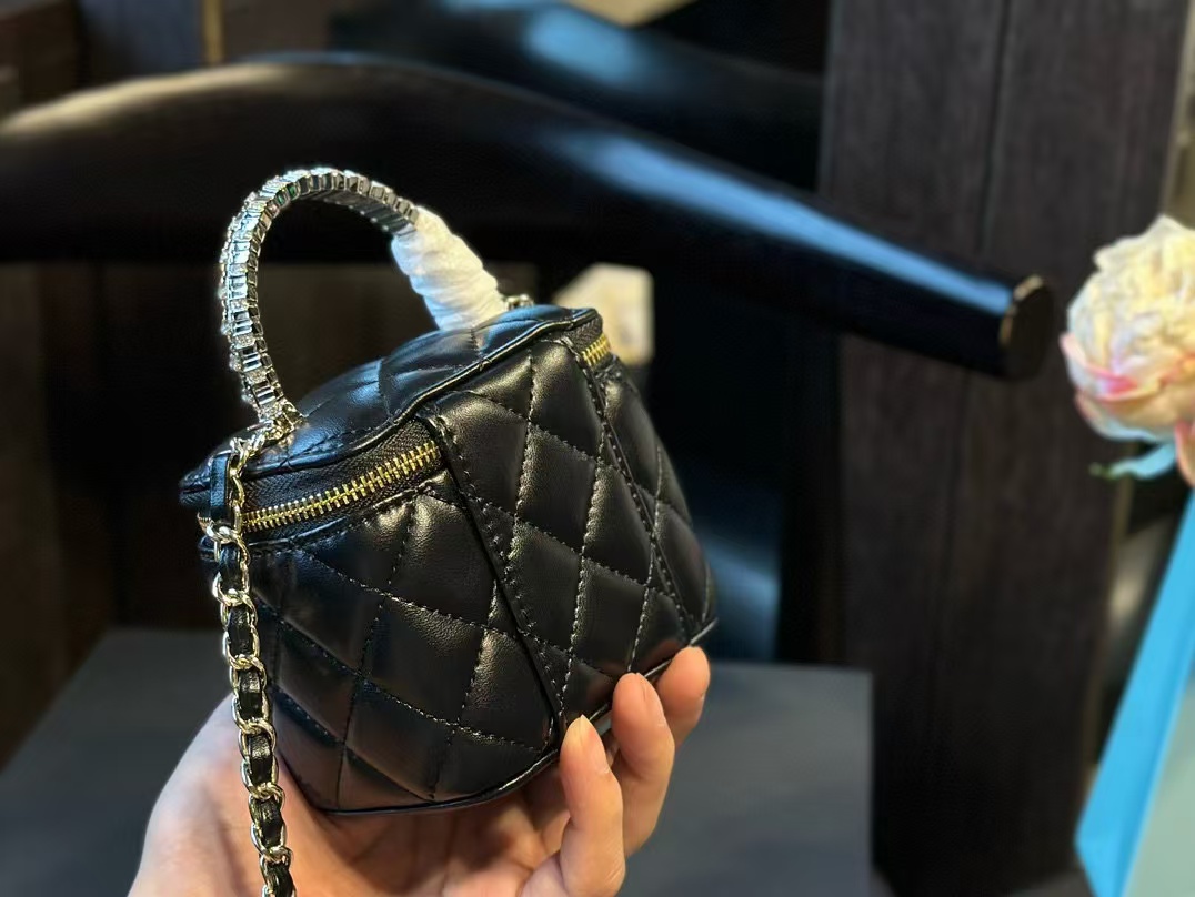 CHANE1 24B ダイヤモンドハンドル ショルダー クロスボディバッグ【50％割引+送料無料】