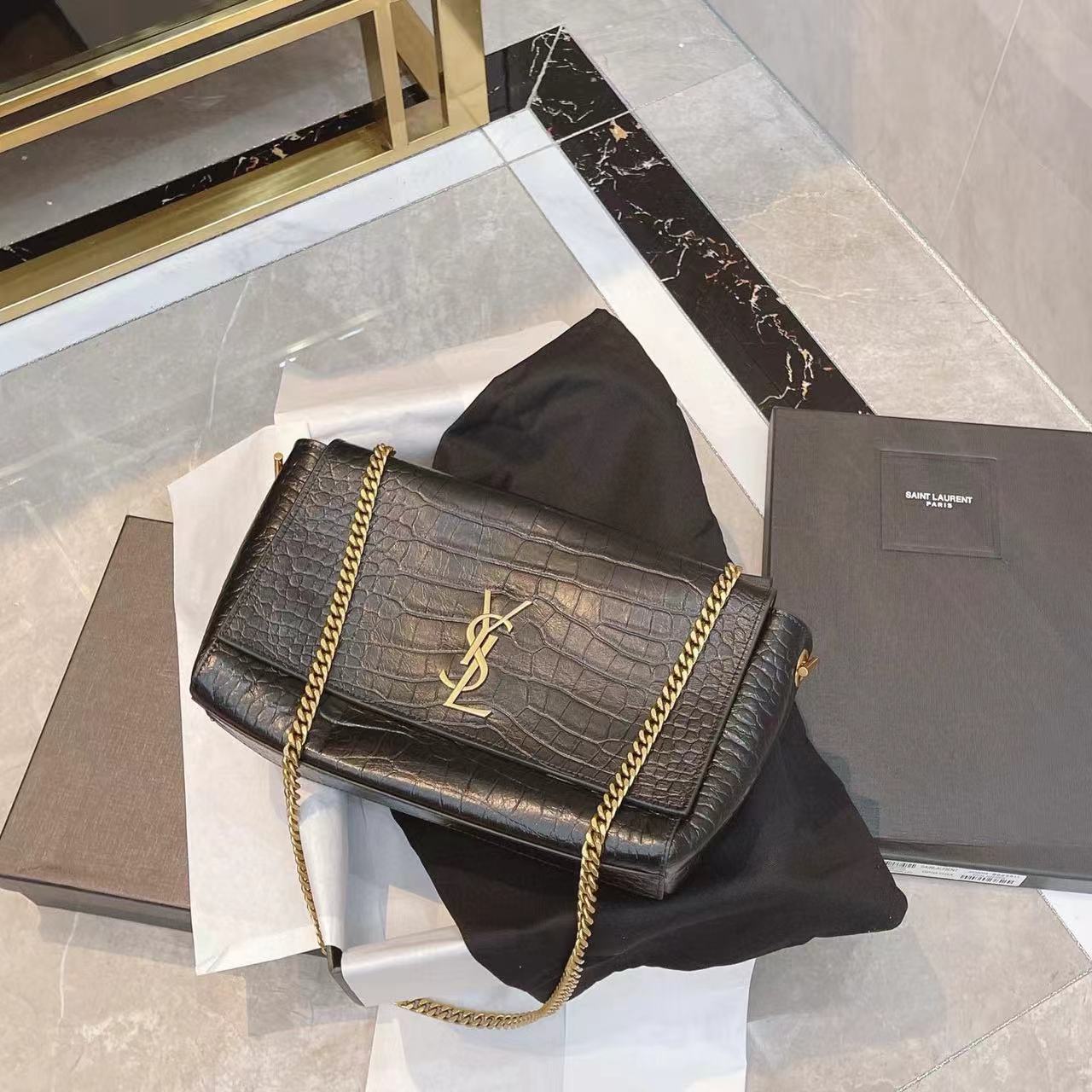 YSL チェーン脇下バッグ【50％割引+送料無料】