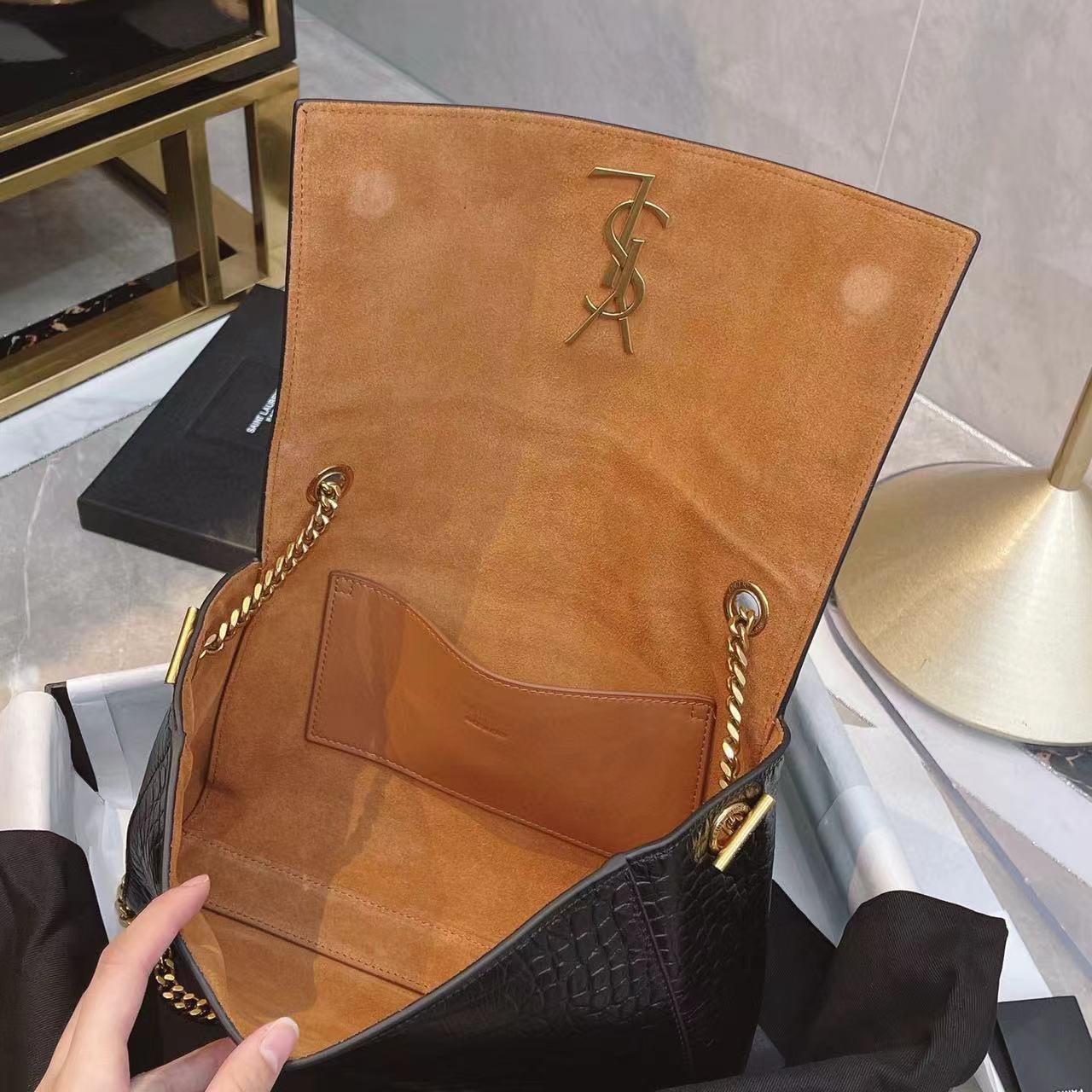 YSL チェーン脇下バッグ【50％割引+送料無料】