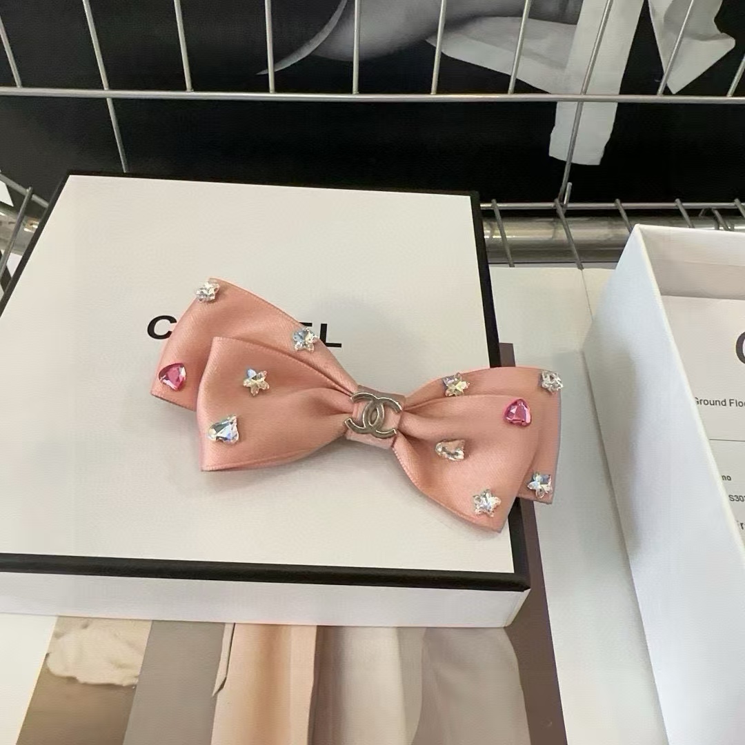 CHANE1 ダブルCロゴ ダイヤモンド ヘアクリップ【50％割引+送料無料】
