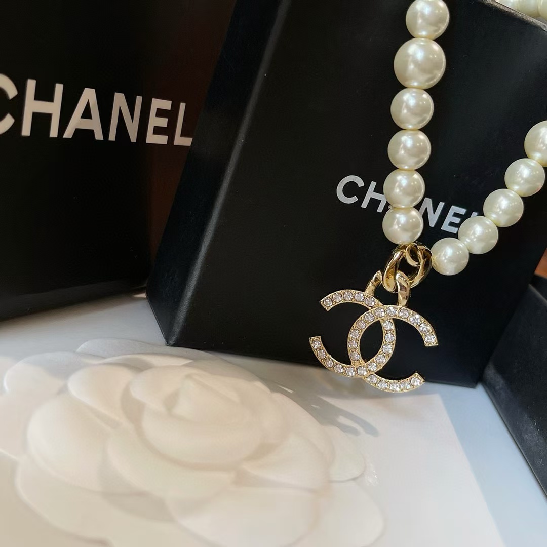 CHANE1 ダブルC ダイヤモンドパールネックレス【50％割引+送料無料】