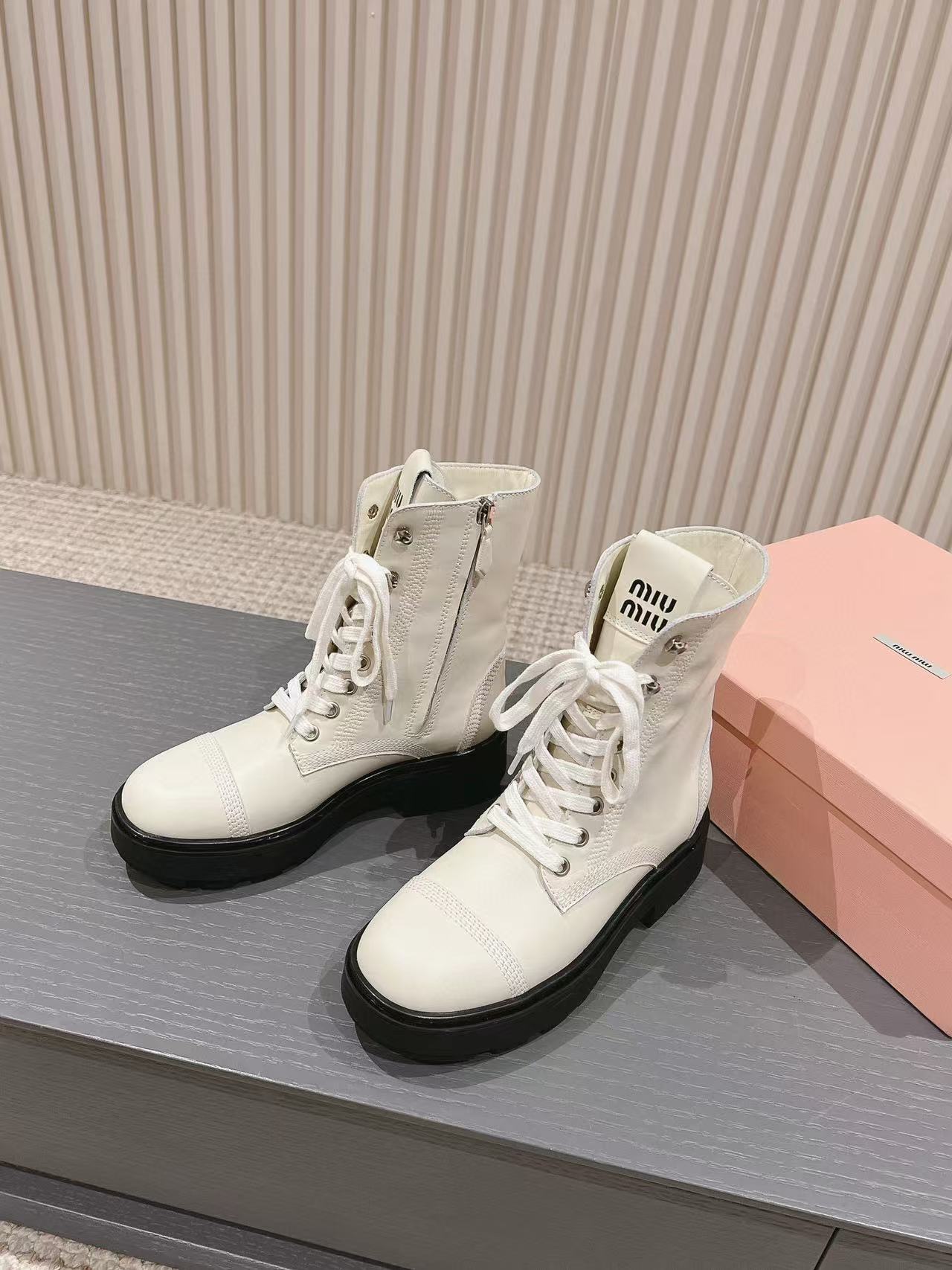 M1UM1U 高品質レースアップオートバイブーツ【50％割引+送料無料】