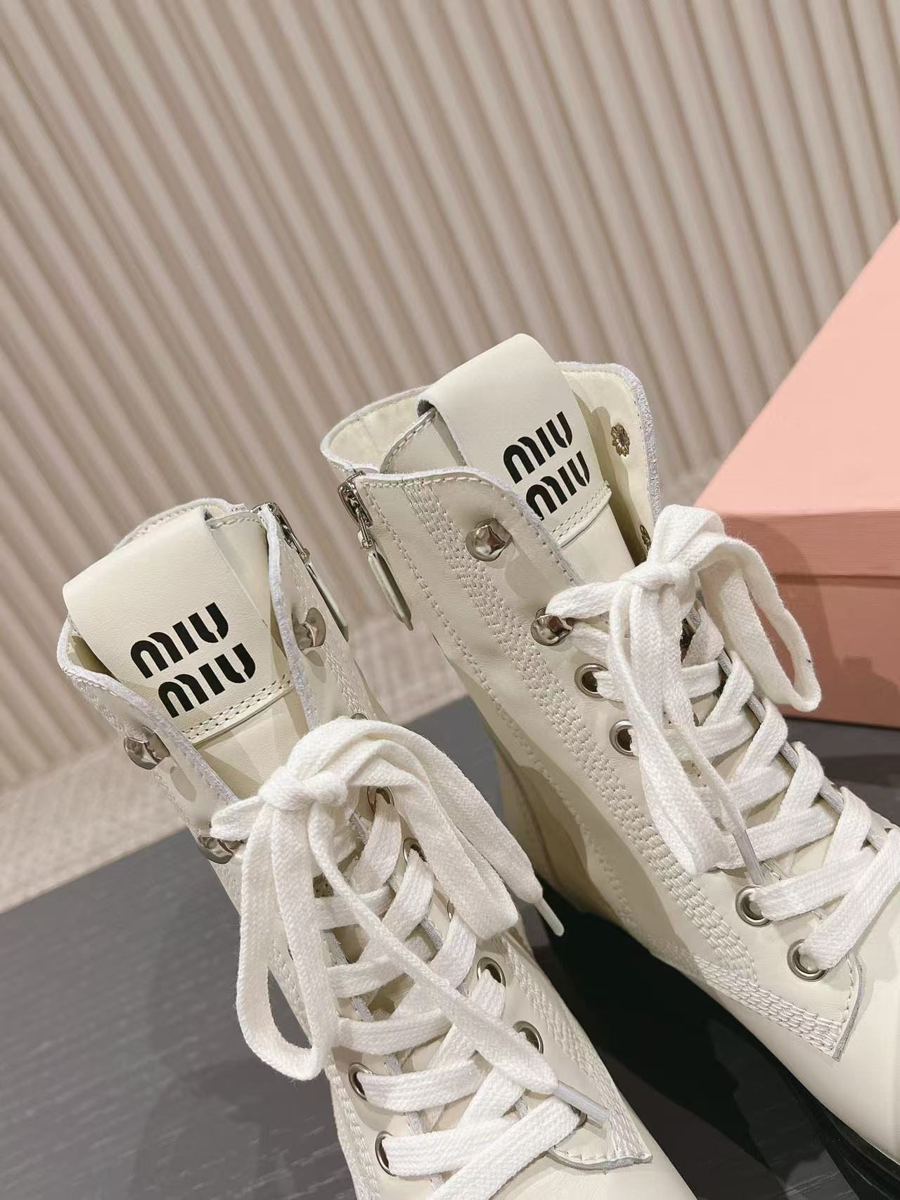 M1UM1U 高品質レースアップオートバイブーツ【50％割引+送料無料】