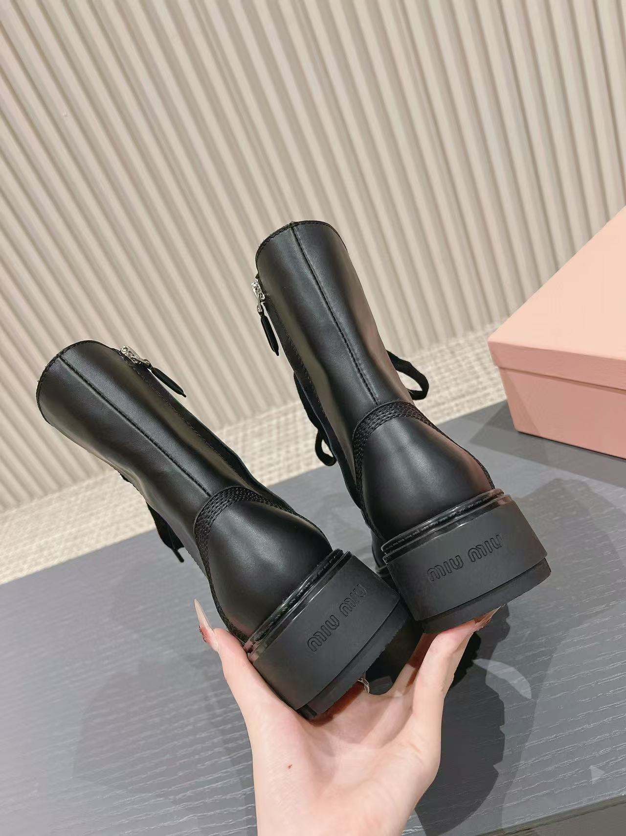 M1UM1U 高品質レースアップオートバイブーツ【50％割引+送料無料】