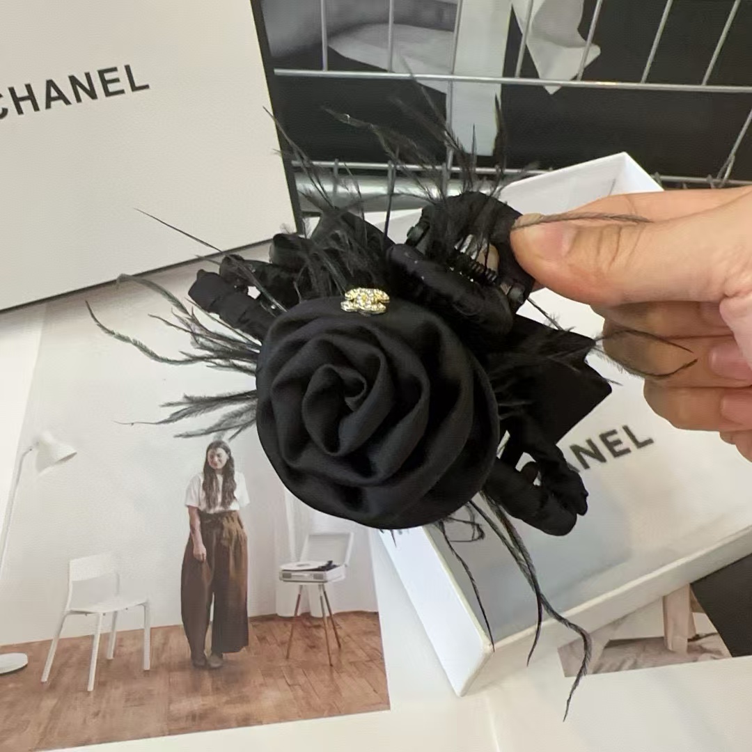 CHANE1 AB 両面ヘアクリップ【 50％割引+送料無料】