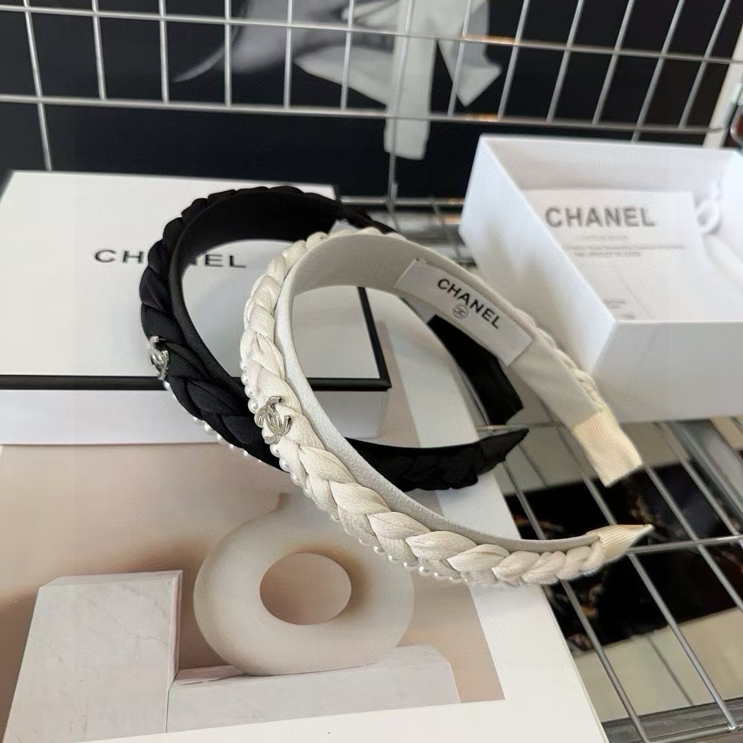 CHANE1 ダブル C パール編み込みヘッドバンド【50％割引+送料無料】