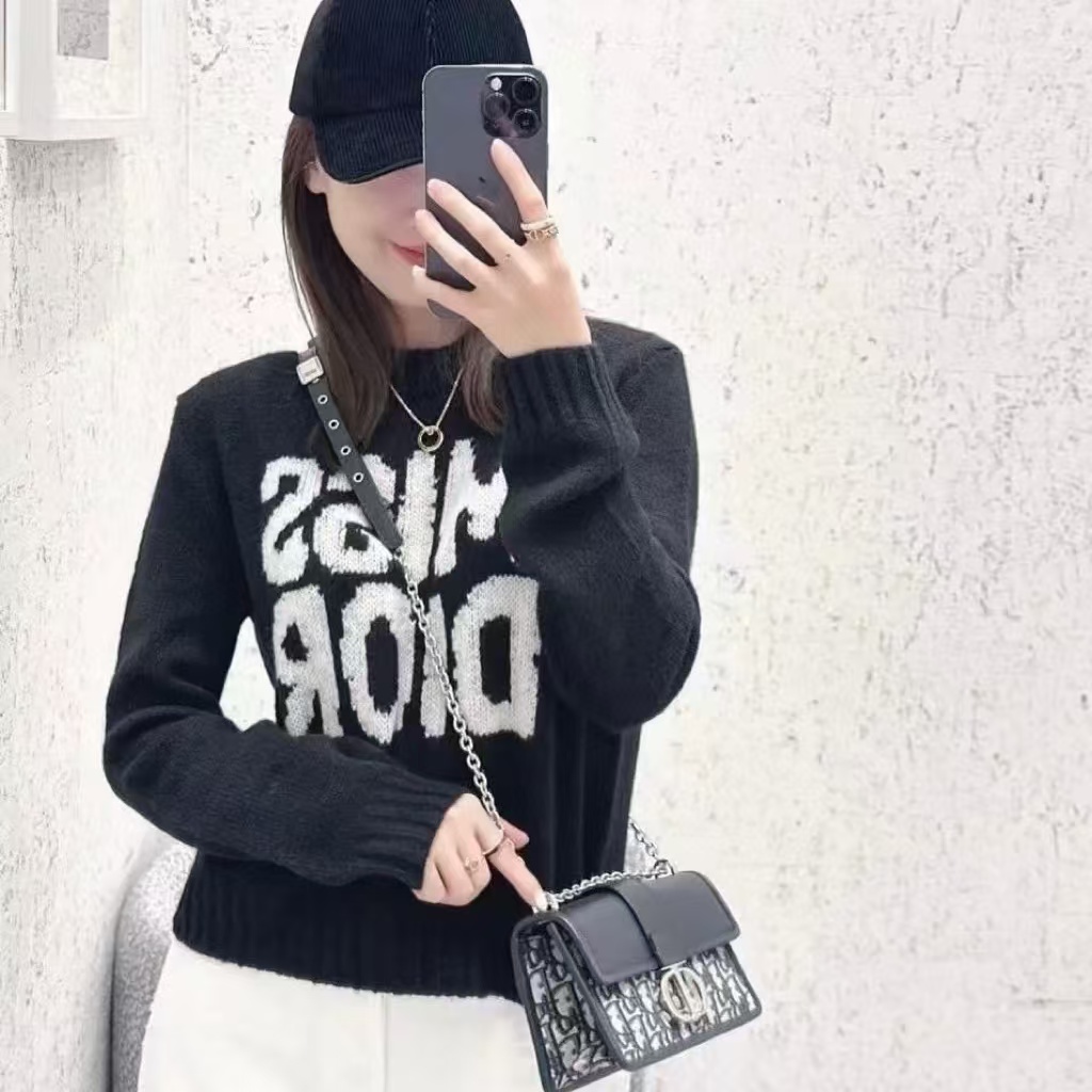 DI0R Montaigne老眼用クロスボディバッグ【50%割引+送料無料】